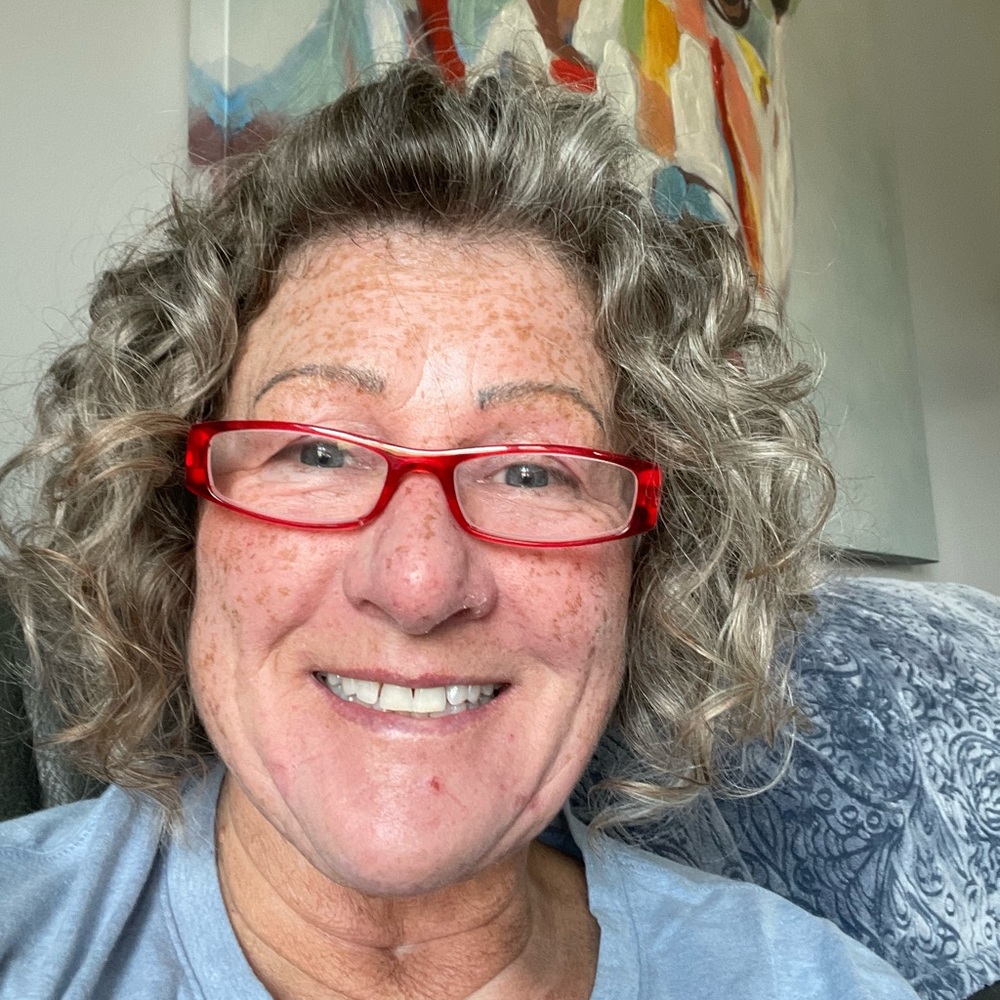 Meet your Posher, Angie